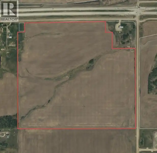 ON Highway 43 Grande Prairie, Alberta in Land for Sale in Grande Prairie - Image 4