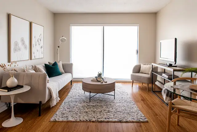 2 bedroom suite in Langley at Glades on 55 Apartments!