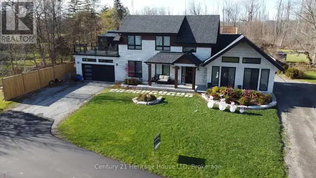 9785 NIAGARA RIVER PARKWAY Niagara Falls (Lyons Creek), Ontario in Houses for Sale in St. Catharines - Image 2