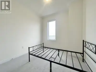 11409 LESLIE STREET Richmond Hill, Ontario