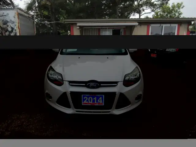 2014 Ford Focus Titanium588273945737308161