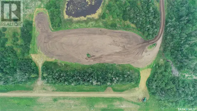2.98 AC Titled Lot 4 Kipabiskau Lake Area Pleasantdale Rm No. 39 in Land for Sale in Saskatoon - Image 4
