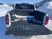 Selkirk GM Chevrolet Buick GMC Safety Equipment Airbags, Dual-stage frontal airbags for driver and f... (image 9)