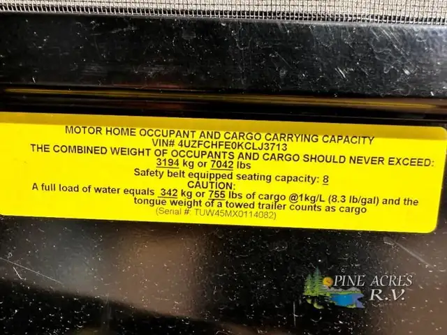 2019 Thor Motor Coach Tuscany 45MX only 020,049 Miles in RVs & Motorhomes in Moncton - Image 65