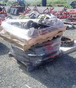 excavator track parts in Heavy Equipment Parts & Accessories in Whitehorse - Image 3