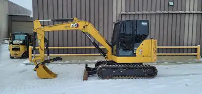 Arrow-West Equipment Ltd CAB, AIR CONDITIONING, HEATER, FMS HYDRAULIC THUMB & QUICK ATTACH, 24" DIGG...