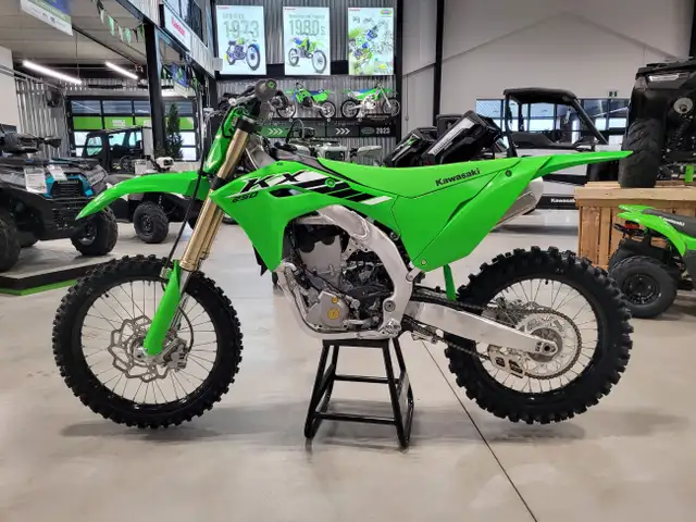 2025 Kawasaki KX250 Dirt Bike in Dirt Bikes & Motocross in Trenton - Image 3