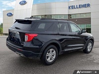 Seamless safety meets year-round comfort in this stunning 2023 Ford Explorer XLT. This capable 4WD S... (image 4)