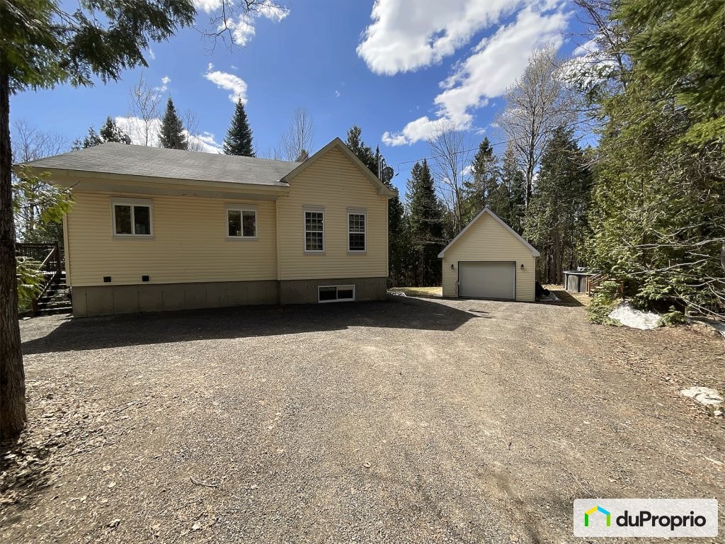 $535,000 - Bungalow for sale in Morin-Heights — photo 1