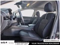 2021 Nissan Sentra SV Ready for anything, from the streets of Calgary to the highways of Alberta, th... (image 9)