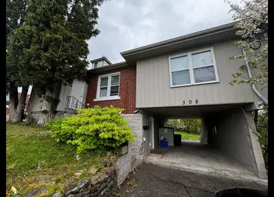 SHORT TERM: Student Rooms Available Close To Uptown/Laurier (Unit A RM 3) Contact us today to see th...