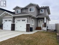 59 Iron Gate Boulevard Sylvan Lake, Alberta