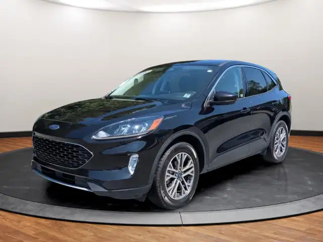 2022 Ford Escape SEL AWD! LEATHER! BACK UP CAMERA!
