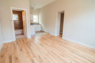 APARTMENT FOR RENT!! This main floor unit offers 1 bedrooms, 3-piece bathroom, open-concept kitchen...