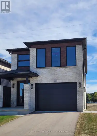 This WATERFORD model, a beautiful 2 storey DETACHED open concept home offering 2080 sq ft of finishe...