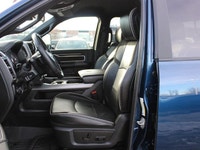 Clean history, no accidents! Loaded with 5th Wheel / Gooseneck Prep package, Towing Technology Group... (image 2)