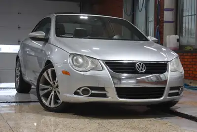 2009 VOLKSWAGEN EOS DECAPOTABLE TOIT RIGIDE ELECTRIQUE AUTOMATIQUE TOUT EQUIPE AIR CLIMATISE GROUPE...