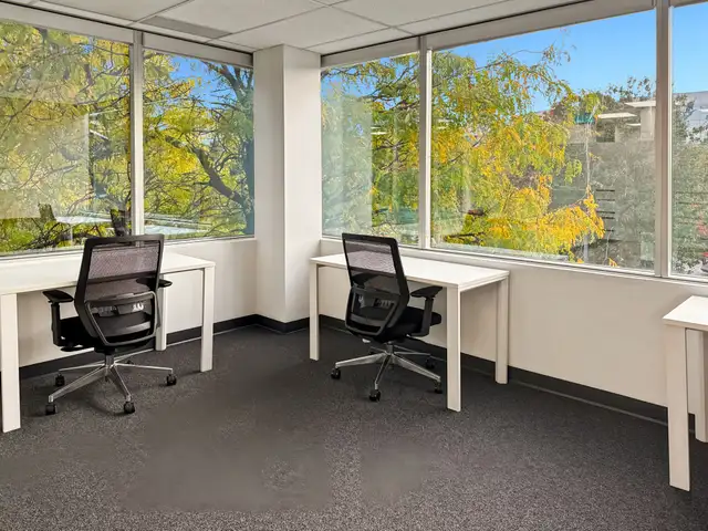 Office space for rent for 4 persons in Still Creek Dr Burnaby in Commercial & Office Space for Rent in Burnaby/New Westminster - Image 11
