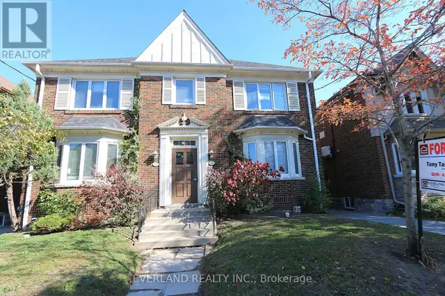 202 - 1753 BAYVIEW AVENUE Toronto (Leaside), Ontario in Long Term Rentals in City of Toronto - Image 2
