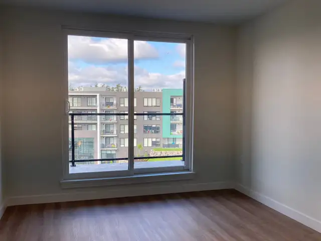 Wrap Around Deck; 2 bdrms+2 bthrm; SHIRAZ 50 + in Long Term Rentals in City of Halifax - Image 13