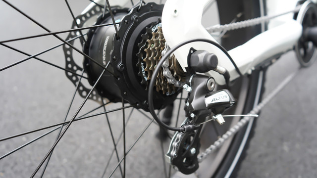 750W Himiway Zebra Step Thru Fat Tire Ebike 128km Range in eBike in London - Image 4