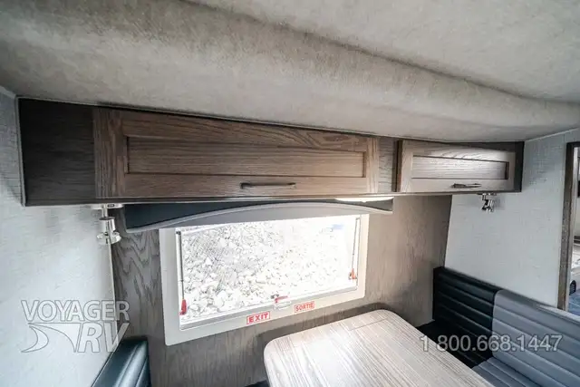 2027 Northern Lite 10.2EX Dry Bath Limited Edition in Travel Trailers & Campers in Kelowna - Image 27
