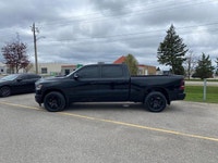 Diamond Black 2022 Ram 1500 Sport 4X4, 8-Speed Automatic, HEMI 5.7L V8, 3.92 Rear Axel Ratio, Traile... (image 3)