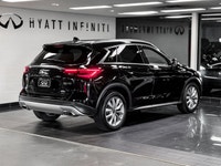 The 2021 INFINITI QX50 ESSENTIAL is a sophisticated compact luxury SUV that highlights INFINITI's co... (image 4)