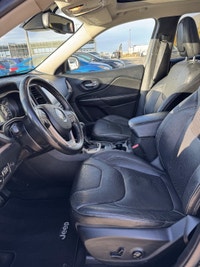 2014 Jeep Cherokee Limited – No Reported Accidents, Luxury & Capability Combined! No Reported Accide... (image 7)