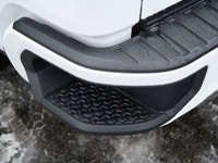 2026 Chevrolet Silverado 1500 RST Crew Cab 4x4 Bold Street Style Meets Proven Capability Introducing... (image 7)