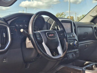 Come see this certified 2022 GMC Sierra 1500 Limited Elevation | 4x4 | 5.3L V8 | X31 Off-Road | Bose... (image 1)