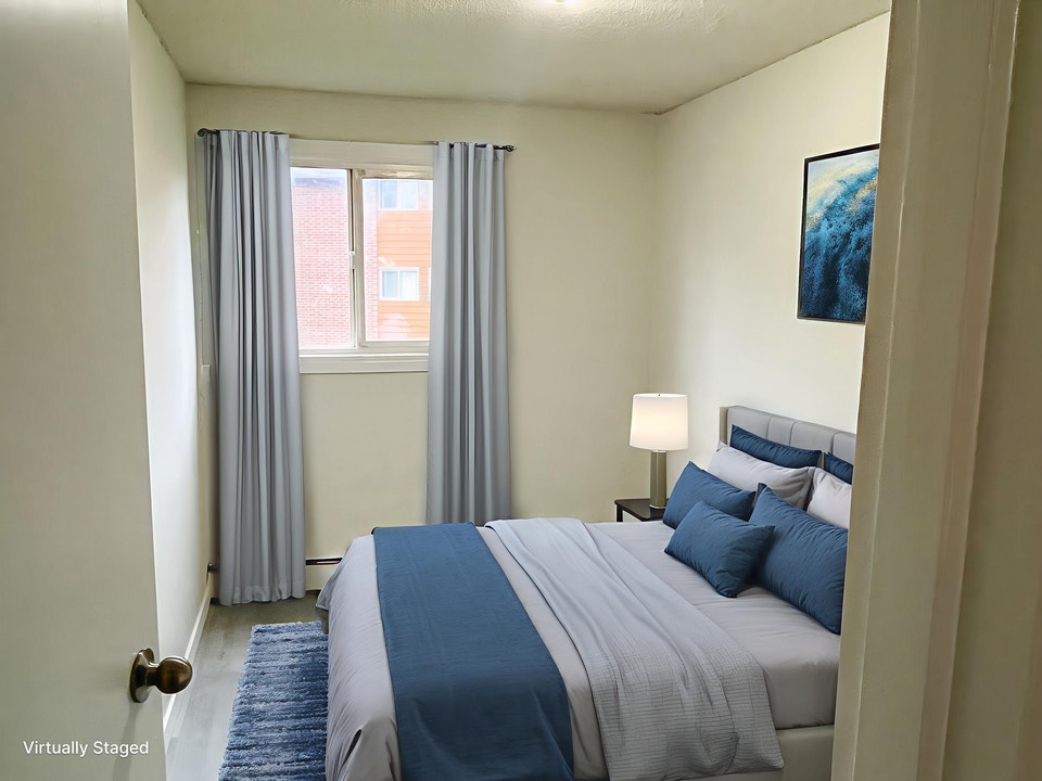 West Meadow Green Apartment For Rent 4