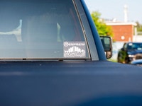 Adds: 2 Inch BDS Lift With NX Shocks & Black Shock Boots 20x10 Hostile Typhoon Wheels 35X12.50R20 Yo... (image 7)