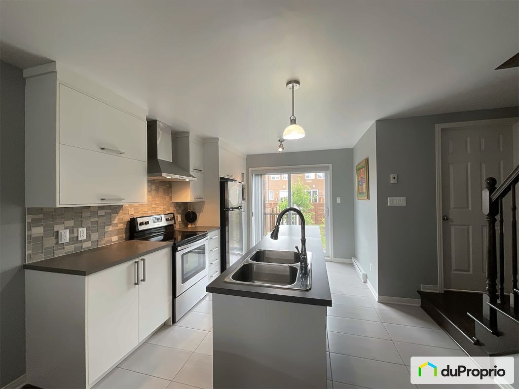 $519,000 - Townhouse for sale in Vaudreuil-Dorion — photo 2