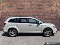 Only 126,001 Miles! Ward's 10 Best Engines. This Dodge Journey has a durable Gas/Ethanol V6 3.6L/220... (image 5)