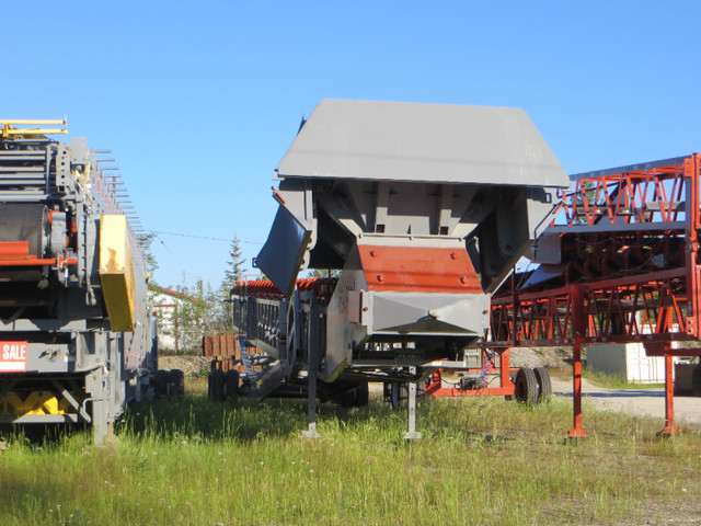 SUPERIOR TRAILBLAZER CONVEYORS FOR SALE: in Heavy Equipment in Whitehorse - Image 4