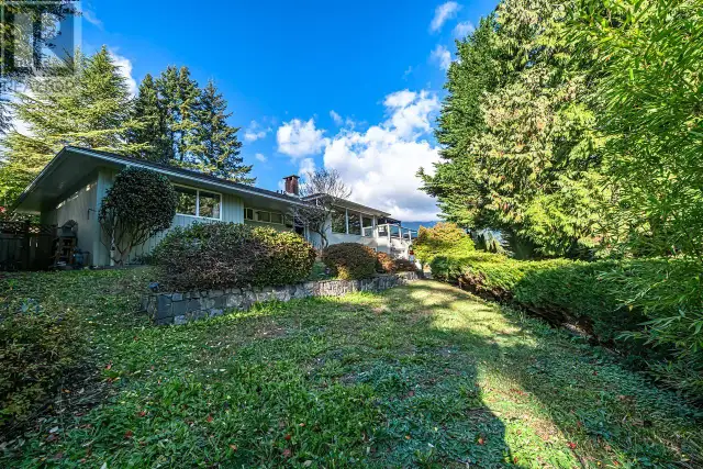 651 KENWOOD ROAD West Vancouver, British Columbia62867603001602121