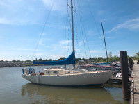 Alberg 30 Sailboat with Trailer