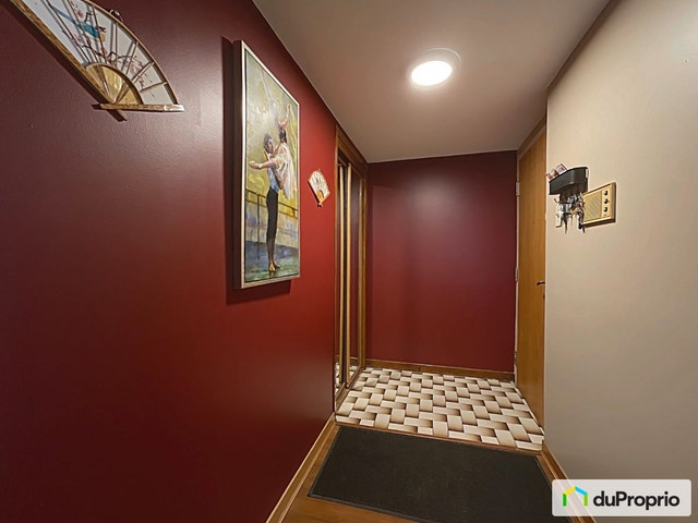 $424,000 - Condominium for sale in Anjou — photo 2
