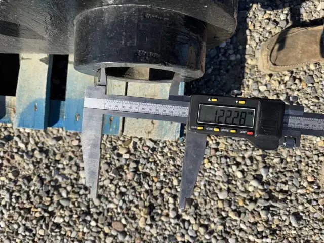 Wedge Coupler to fit Hitachi ZX450 #10248 JPH in Heavy Equipment in Edmonton - Image 7