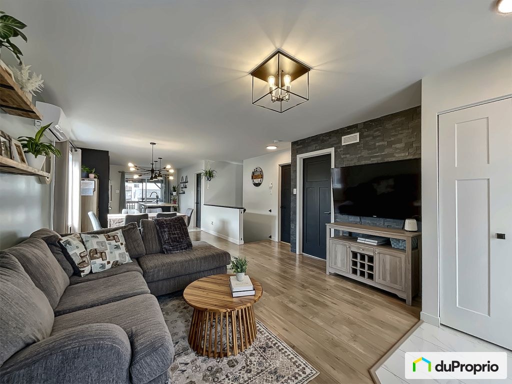 $437,000 - Semi-detached in Drummondville (Drummondville) — photo 2