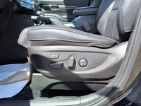 FREE DELIVERY IN NORTHERN AB/BC! The 2020 Kia Telluride SX is a premium three row SUV that combines... (image 9)