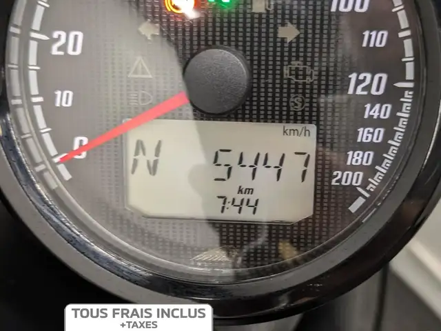 2019 INDIAN Scout Bobber ABS in Street, Cruisers & Choppers in Laval / North Shore - Image 10