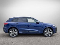 This Audi Q5 boasts a Intercooled Turbo Premium Unleaded I-4 2.0 L/121 engine powering this Automati... (image 3)