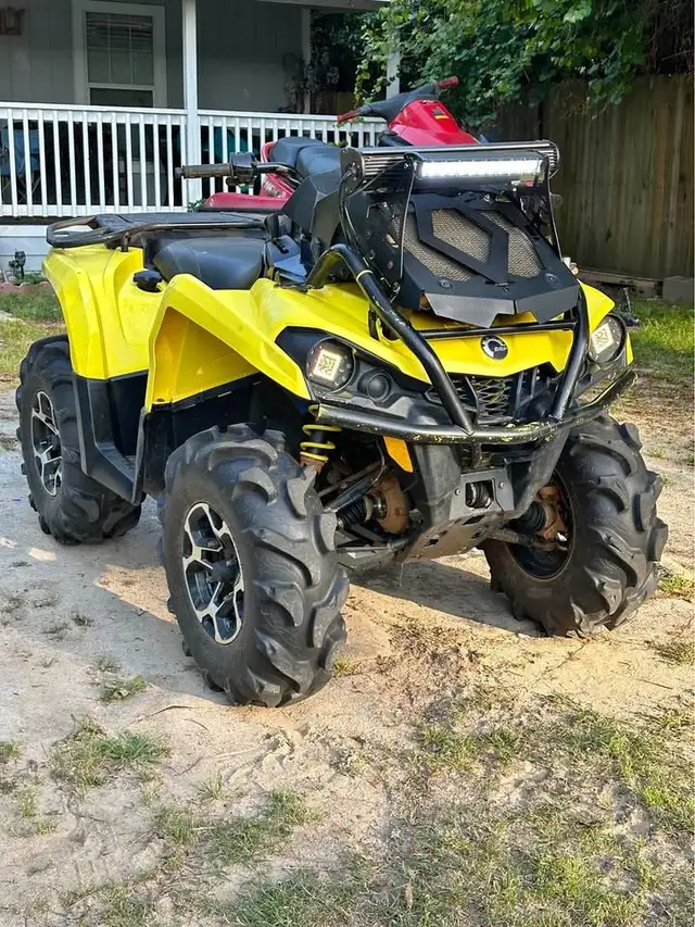 2019 CAN-AM OUTLANDER 570-YELLOW! in ATVs in Dartmouth - Image 3