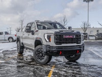 Welcome to Sherwood Buick GMC! This GMC Sierra 2500HD boasts a Turbocharged Diesel V8 6.6L/ engine p... (image 1)
