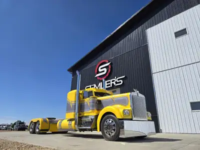 WOW!!!! 1980 Kenworth W900A Show Truck!!! Complete custom ground up rebuild done by Elizabeth Truck...