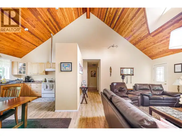 2926 WOESTE AVENUE Terrace, British Columbia in Houses for Sale in Terrace - Image 7