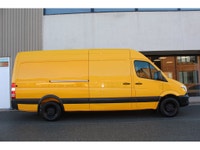 2016 MERCEDES SPRINTER 2500 -- 170 - FULL SIZE - HIGH ROOF -- CUSTOM FOLDABLE SHELVES ($5,000 VALUE)... (image 9)