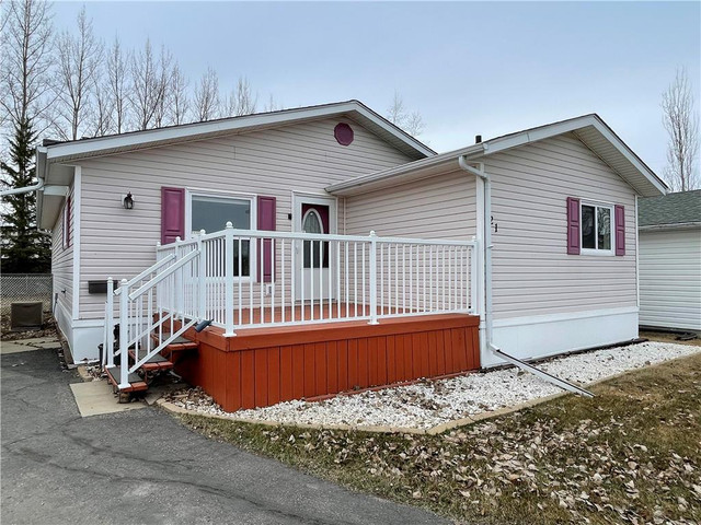 21 Sandpiper Bay Brandon, Manitoba in Houses for Sale in Brandon - Image 2